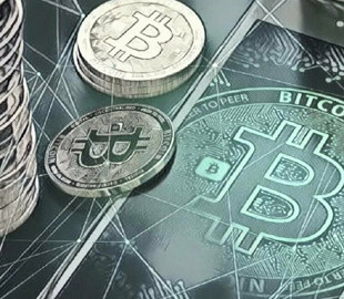 Криптовалютные репрессии в Китае обвалили курс биткоина