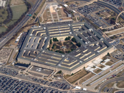 SpaceX візьме участь у конкурсі Пентагону на розробку технології автономних дронів