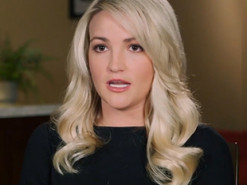 Сестра Бритни Спирс обвинила Илона Маска и его автомобиль Tesla в гибели котов