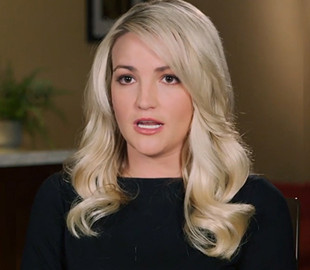 Сестра Бритни Спирс обвинила Илона Маска и его автомобиль Tesla в гибели котов