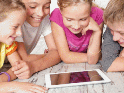 Archos представила планшет и смартфон Junior для детей