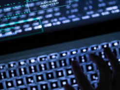 Евросоюз обеспокоен "злонамеренной кибердеятельностью" России