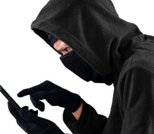 Зловмисники ошукали жителів Рівненської області на майже 60 тисяч гривень