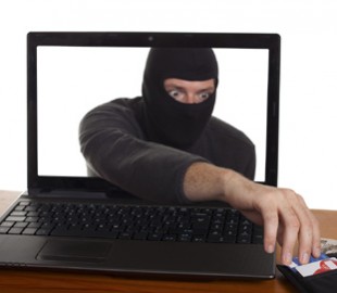 Жінка шукала квартиру і натрапила на інтернет-афериста