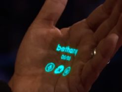 "Смартфон майбутнього", якому не потрібен екран: як виглядає і працює ґаджет