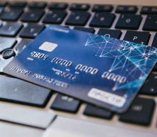 В НБУ хотят идентифицировать украинцев при помощи банковских карточек