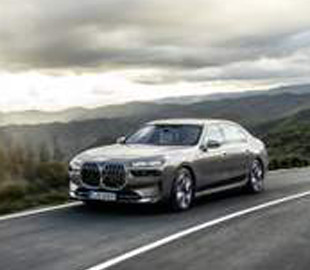 BMW зробить перший у світі броньований електромобіль