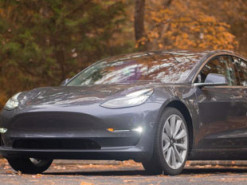 Электромобили Tesla Model 3 и Y получат универсальный «суперклаксон»