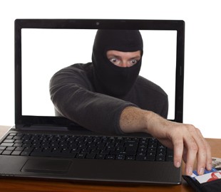 Інтернет-шахраї ошукали чоловіка на 3800 гривень