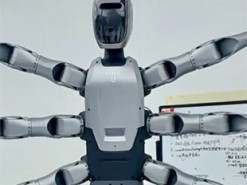 Китайські розробники представили шестирукого робота-гуманоїда Miro U