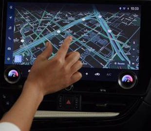 Європейський регулятор просить мінімізувати сенсорне керування в машинах