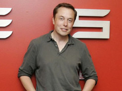 Tesla продаст свои акции на $5 млрд