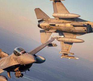 Польща піднімала винищувачі через повітряну атаку РФ на Україну