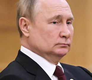 В Кремлі пояснили, чому путін проігнорує похорон Горбачова