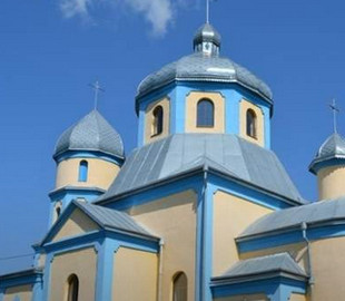 Вірянка УПЦ МП отримала два роки умовно за побиття прихильника ПЦУ