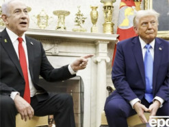 Нетаньяху подарував Трампу золотий і звичайний пейджери, імовірно, натякаючи на операцію проти "Хезболли" – ЗМІ