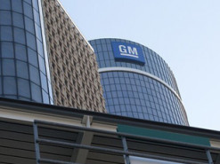 GM витратить $20 млрд на нові електрокари та безпілотні авто до 2025 року