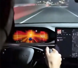Tesla Model S Plaid розігналася від 0 до 282 км/год за 17 секунд