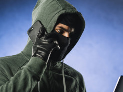 Телефонний шахрай ошукав жінку на 26 тисяч гривень