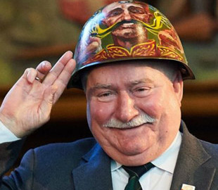 Бывший президент Польши призвал "уменьшить" Россию