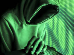 Топ-5 карантинних кіберзагроз: як шахраї намагалися "розводити" українців