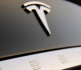 Маск каже, що Tesla вийде на ринок Індії наступного року