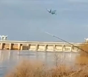 Російський винищувач врізався в ЛЕП і знеструмив мікрорайон у Воронежі