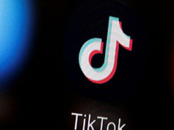 12-летняя девочка из Великобритании подает в суд на TikTok