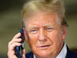 У США глядач, який зателефонував на ТБ, вилаяв рішення суду по митах. У мережі кажуть, що це був Трамп