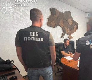 У Черкасах посадовця навчального закладу підозрюють у привласненні ноутбуків майже на 400 тисяч гривень