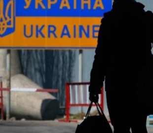 Права українців за кордоном під час війни