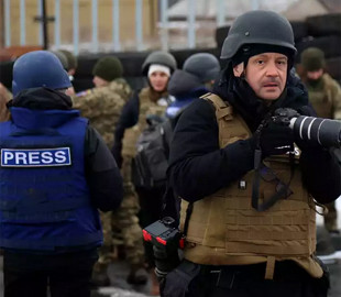 Росія за місяць скоїла 148 злочинів проти журналістів та ЗМІ в Україні – ІМІ