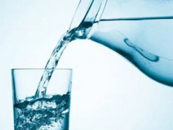 Лікарі підказали, скільки бажано пити води в день при гіпертонії