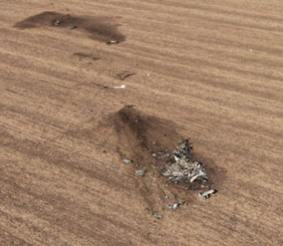 "Приземлили" вертолет за $15 млн ракетой за $100: ВСУ показали сбитый "Ка-52" (фото)