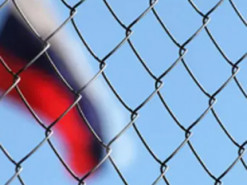 Президент Румунії каже про "вагому підозру", що РФ втручалась у травневі вибори