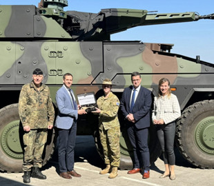 Бундесвер отримав першу БМП Boxer за контрактом з Австралією