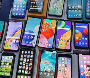 Названо небезпеку зберігання старих смартфонів удома