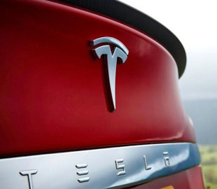 Седан Tesla Model 3 примерил новый дизайн от независимого художника