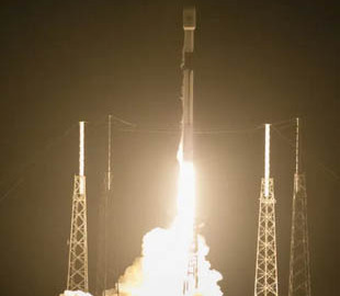 SpaceX вывела на орбиту турецкий спутник связи