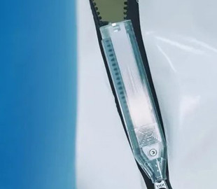 Японська компанія розробила самохідну застібку-блискавку