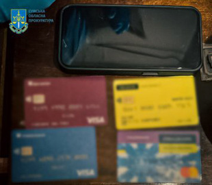 В Україні затримали інтернет-шахрая, який продавав неіснуючий товар військовим
