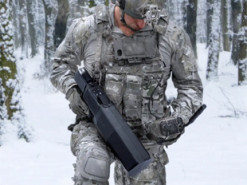 Австралійські розробники представили портативний детектор виявлення бойових дронів RfPatrol Mk2