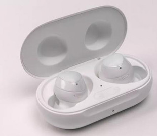 Представлены новые беспроводные наушники Galaxy Buds Plus