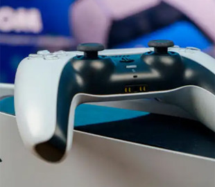 Sony продала понад 80 мільйонів ігрових консолей PlayStation 5