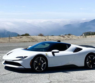 До 2030 року Ferrari випускатиме 80% гібридних та повністю електричних автомобілів
