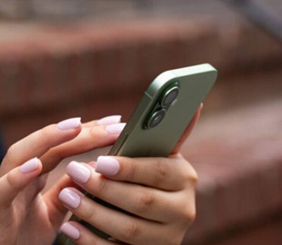 Шахраї атакують користувачів Apple через фальшиві SMS і дзвінки