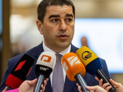 Грузія погрожує BBC судом за матеріал про газ каміт, яким, за версією розслідування, розганяли протести