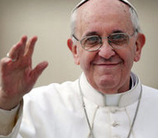 Папа Римский Франциск назвал "очень тревожными" новости по Украине