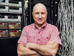 Tesla продолжит финансировать передовые разработки в сфере создания литиевых аккумуляторов