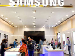 Смартфоны Samsung рекордно подорожали